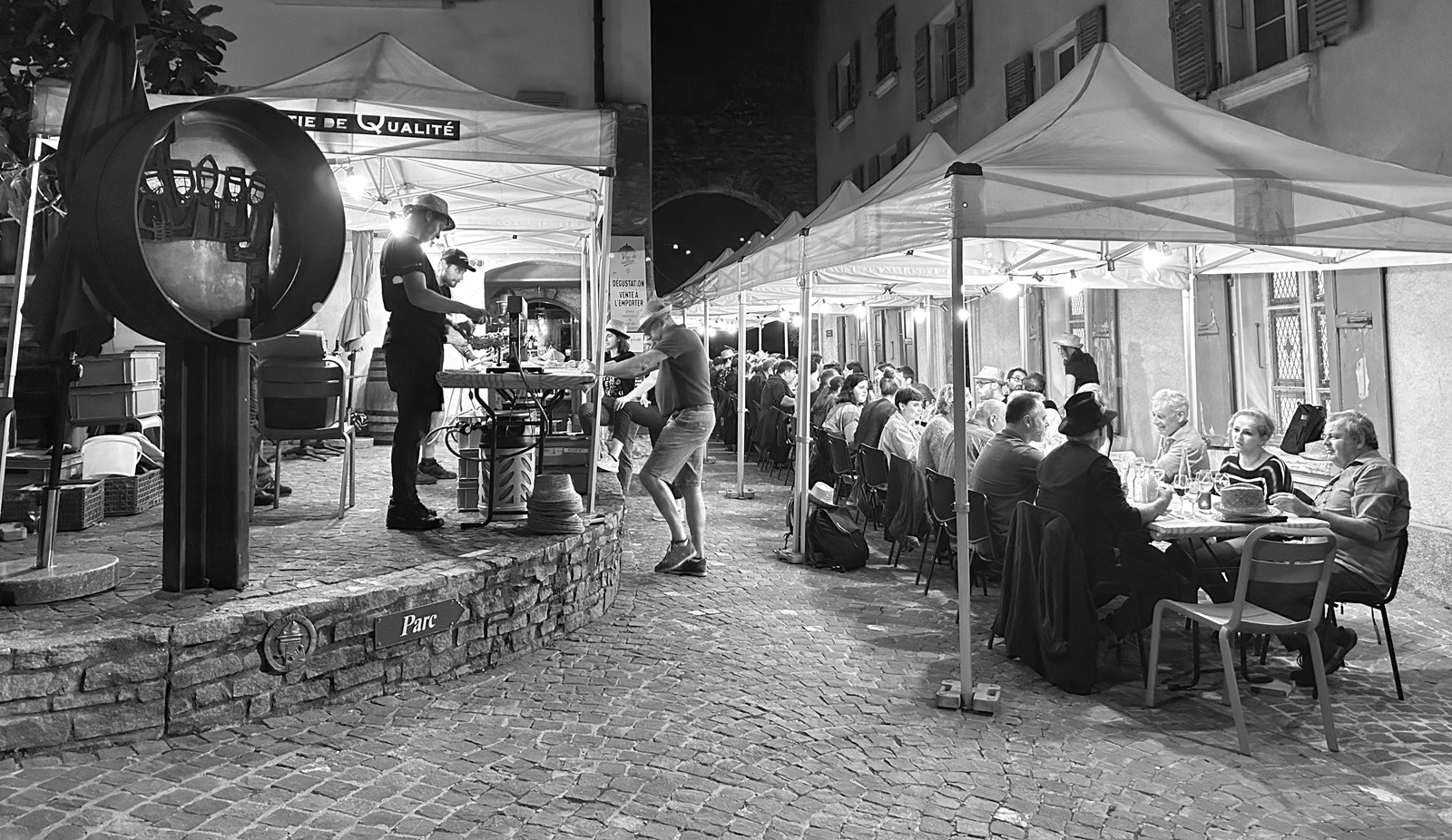 Tavolata des vignerons du Caveau de Saillon